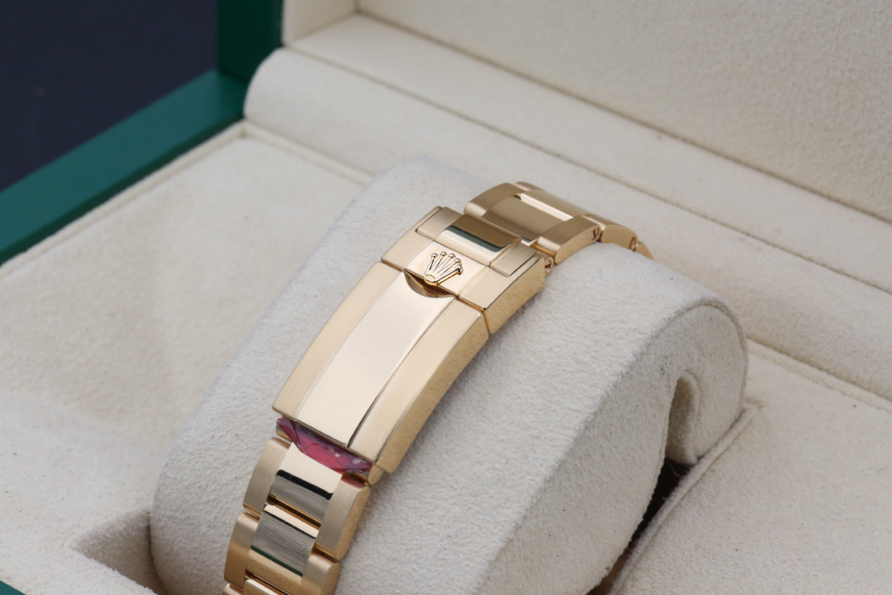 Rolex 116688 - Image 5