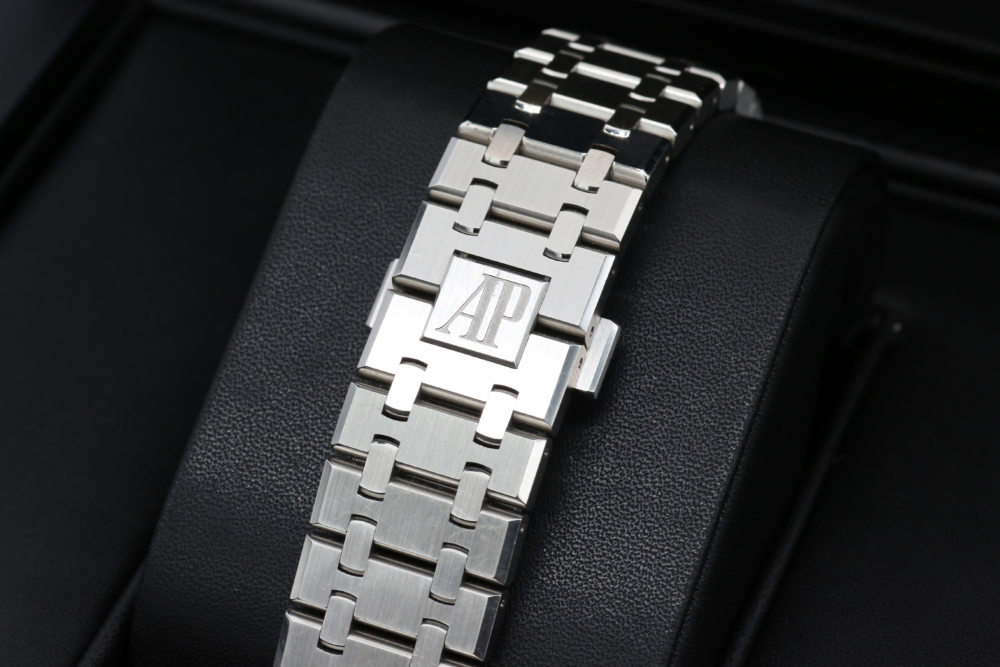 Audemars Piguet Royal Oak 15500ST 2022 Black Dial - Image 6
