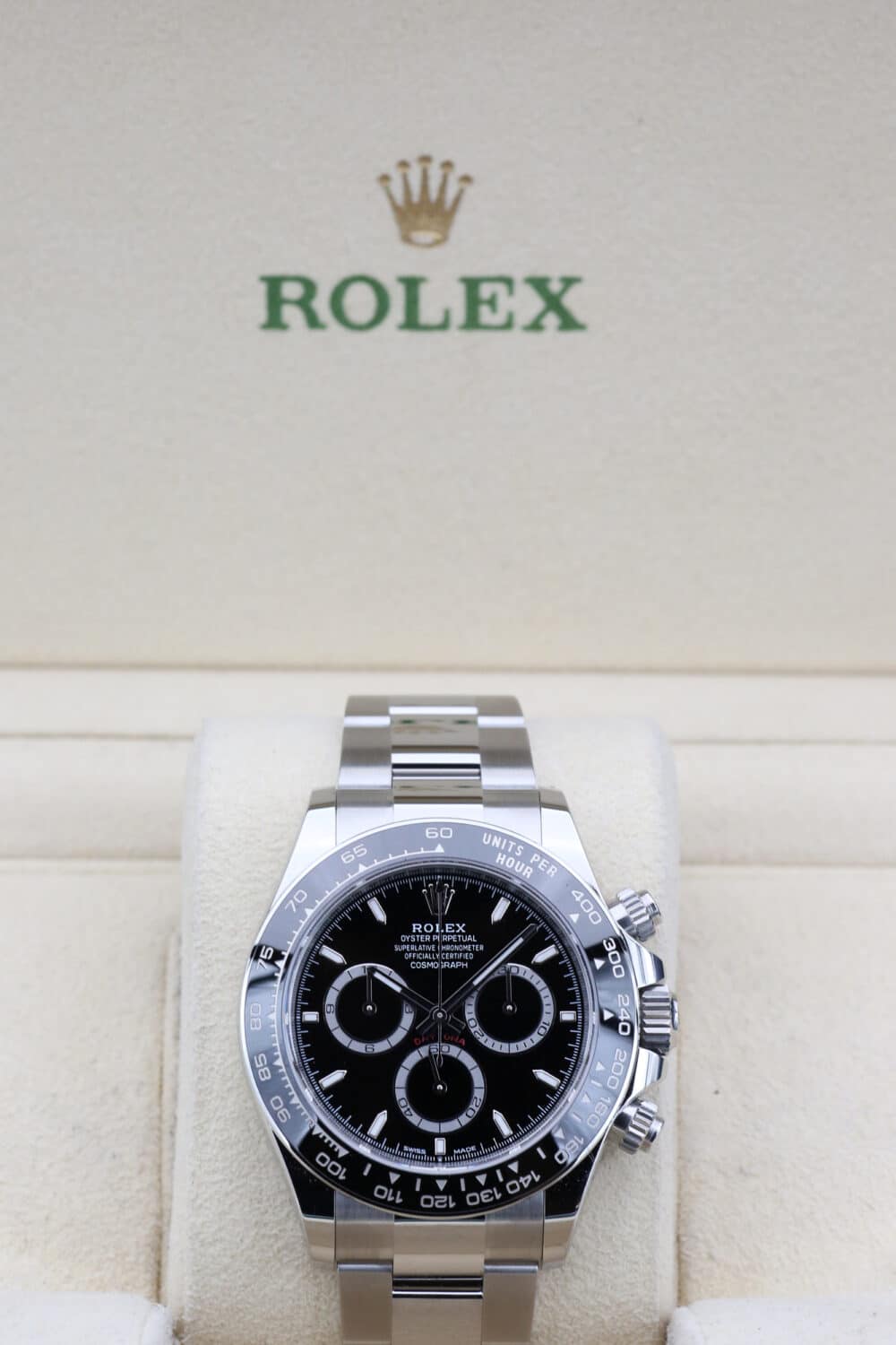 Rolex 126500LN Black DAYTONA 40mm 2023 - Image 2