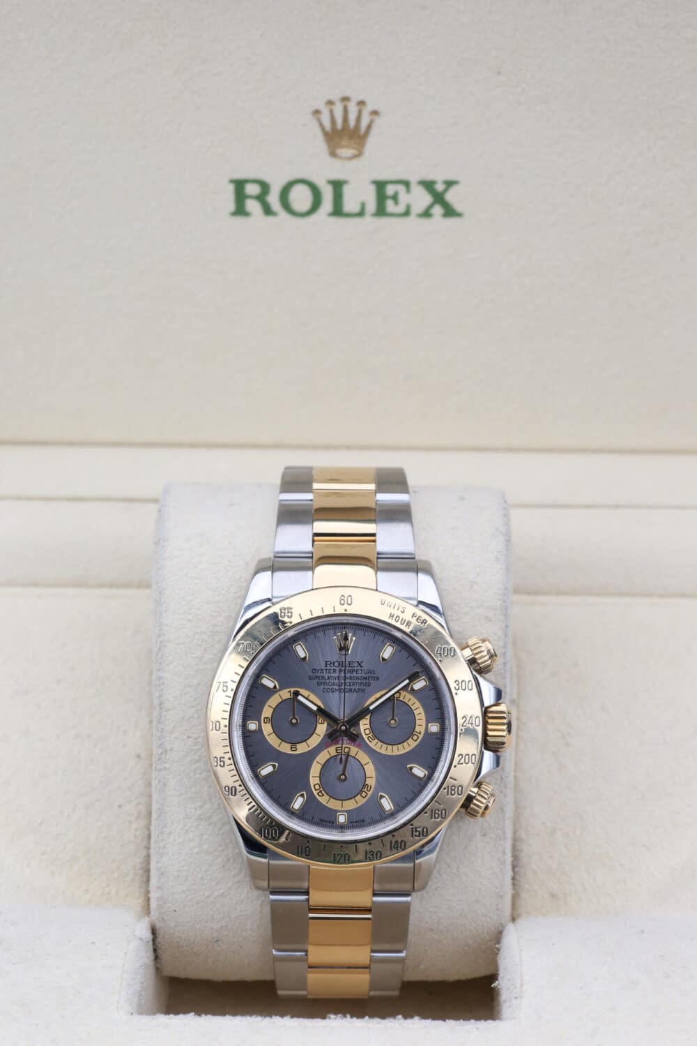 Rolex 116523 Silver DAYTONA  40mm 2010 - Image 2