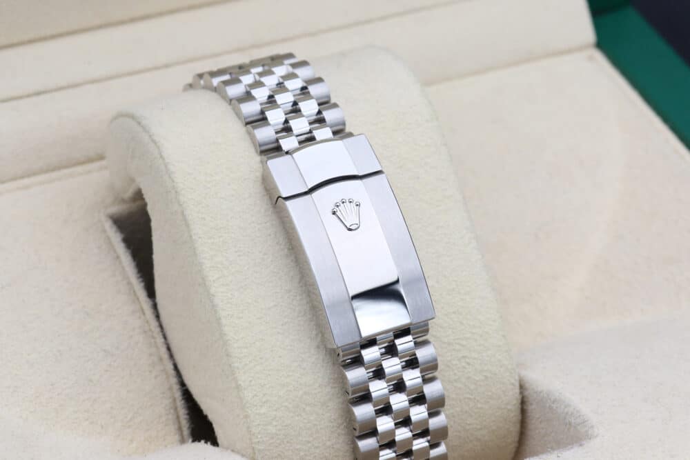 Rolex 126334 White Index DATEJUST  41mm 2023 - Image 7