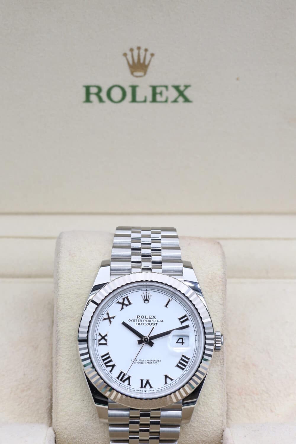 Rolex Datejust White Roman 126334 41mm 2024 - Image 3