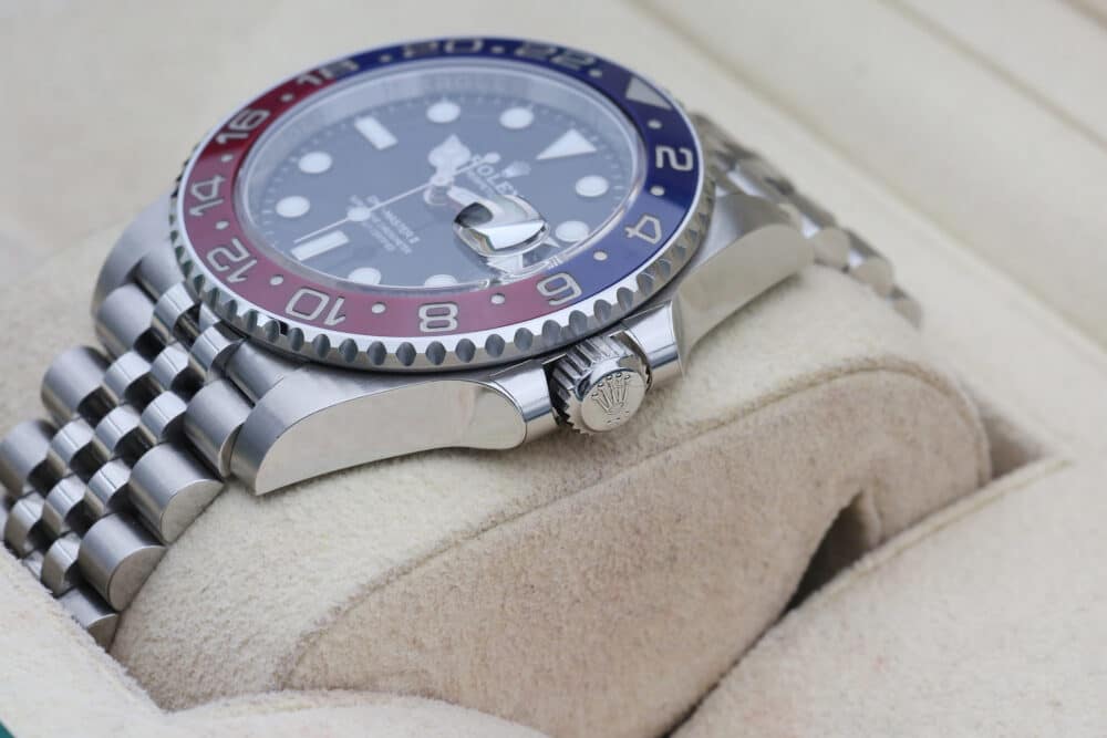 Rolex 126710BLRO Black GMT MASTER II 40mm 2019 - Image 5