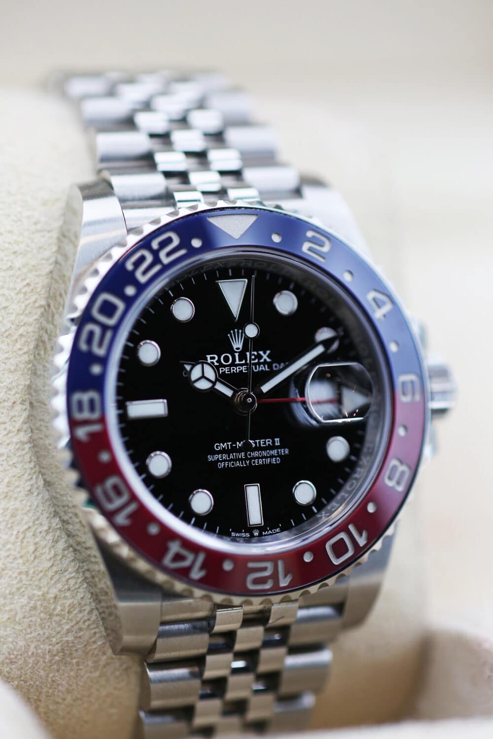 Rolex 126710BLRO Black GMT MASTER II 40mm 2019 - Image 3