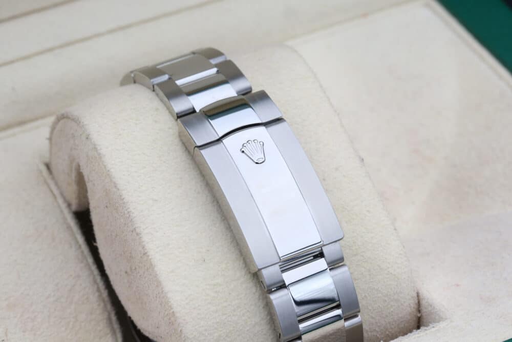 Rolex 326934 White SKYDWELLER  42mm 2023 - Image 7