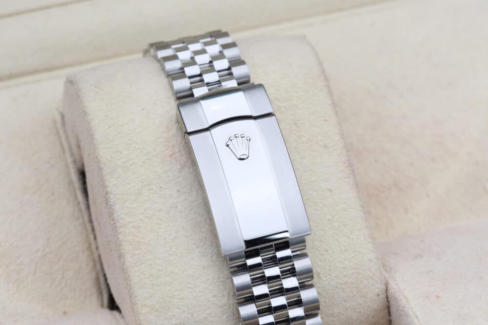 Rolex 126300 Rhodium DATEJUST 41mm 2024 - Image 7
