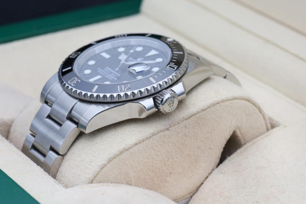 Rolex 116610LN Black SUBMARINER 40mm 2016 - Image 4