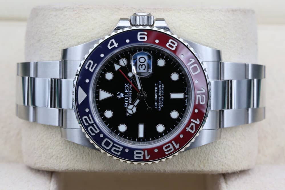 Rolex GMT-Master II Black 126710 BLRO 40mm 2021 Pepsi - Image 3