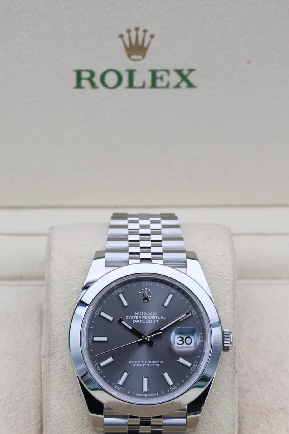 Rolex 126300 Rhodium DATEJUST 41mm 2024 - Image 2