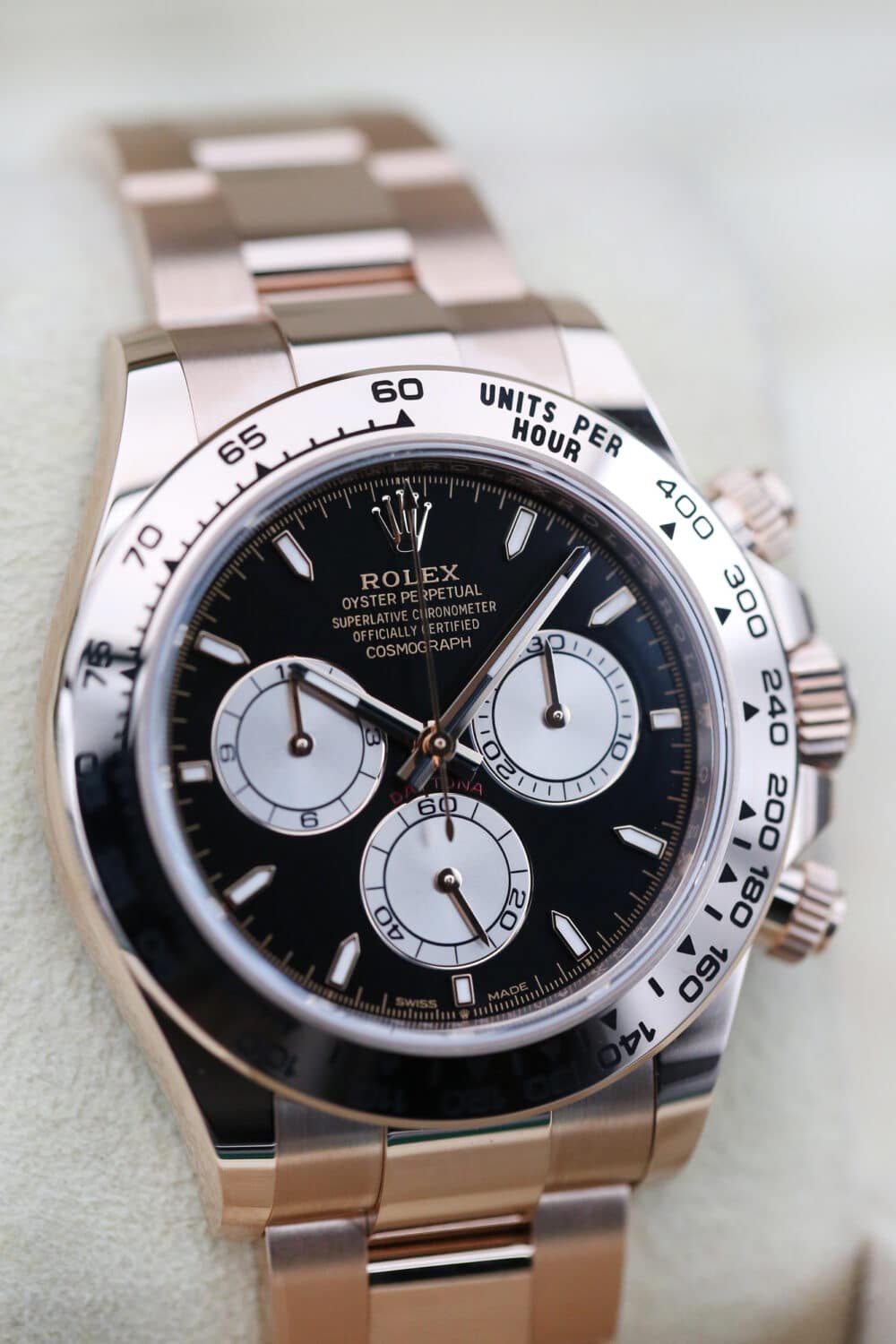 Rolex 126505 Black DAYTONA  40mm 2024 - Image 3