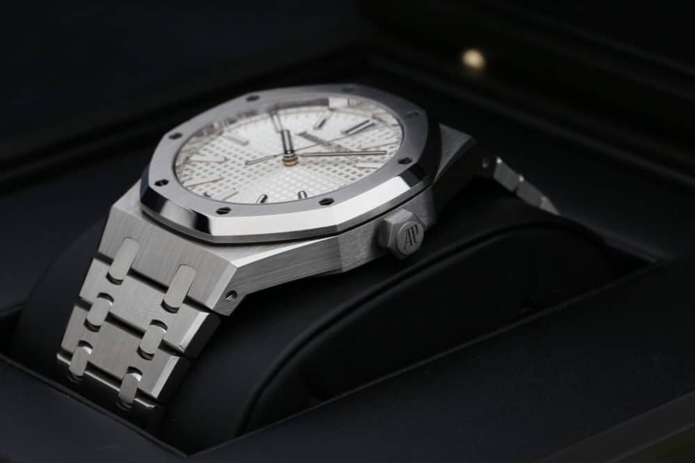 Audemars Piguet 15510ST.OO.1320ST.03 White ROYAL OAK 41mm 2023 - Image 6