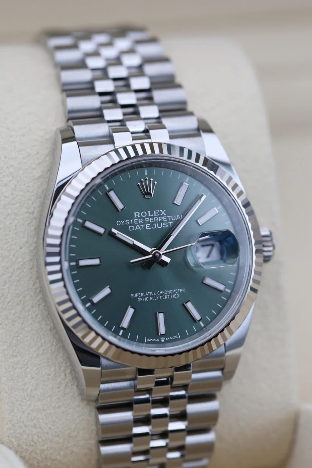 Rolex 126234 Mint Green DATEJUST  36mm 2024 - Image 2