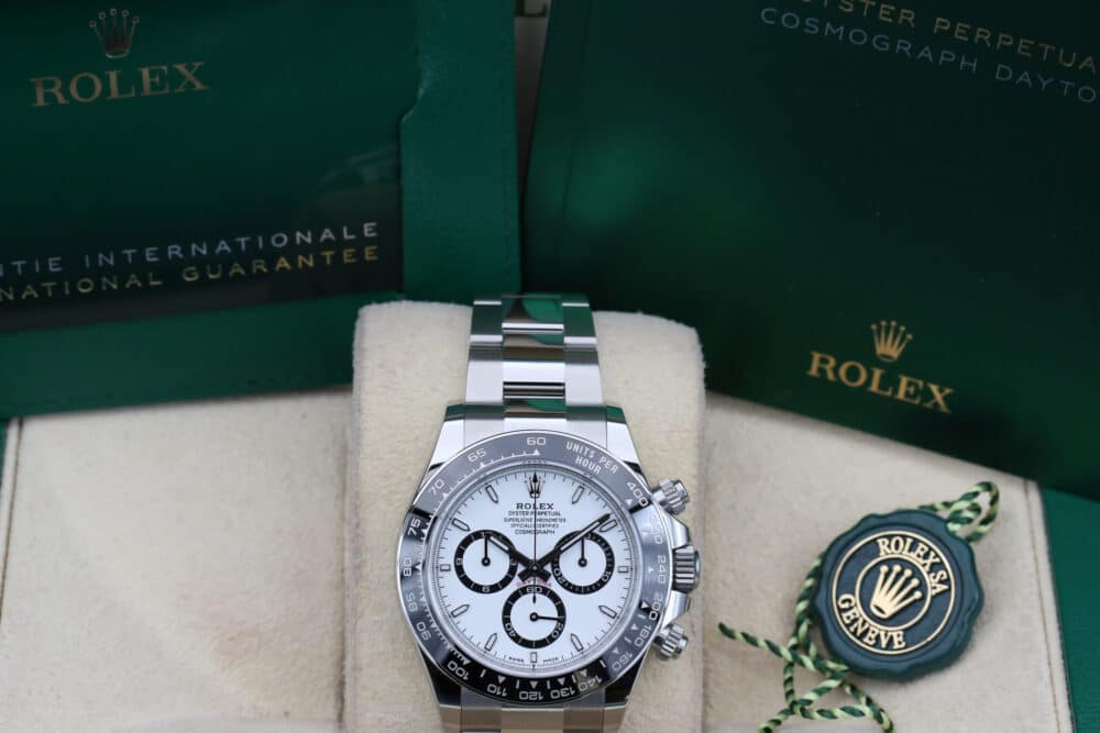 Rolex 126500LN White DAYTONA 40mm 2024 - Image 8