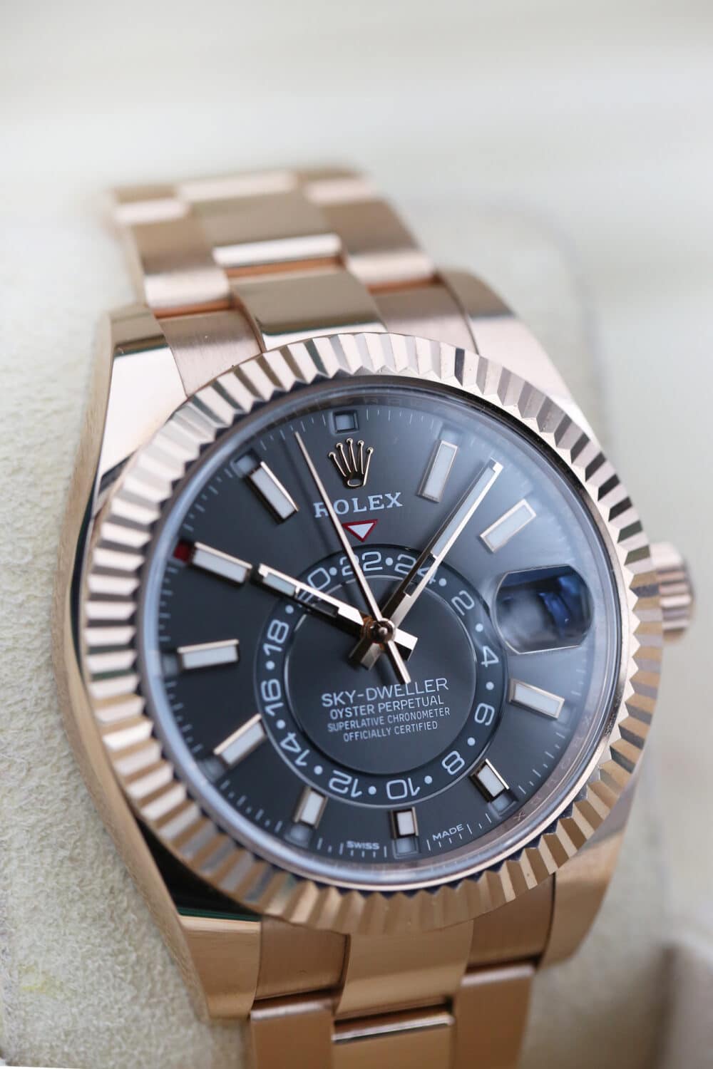 Rolex 326935 Rhodium SKYDWELLER  42mm 2018 - Image 2