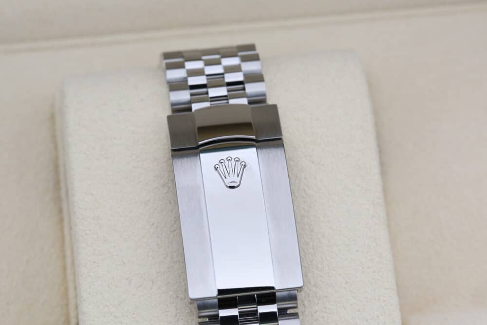 Rolex 126234 Mint Green DATEJUST  36mm 2024 - Image 8
