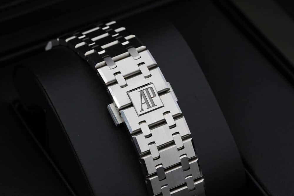 Audemars Piguet 15510ST.OO.1320ST.03 White ROYAL OAK 41mm 2023 - Image 8