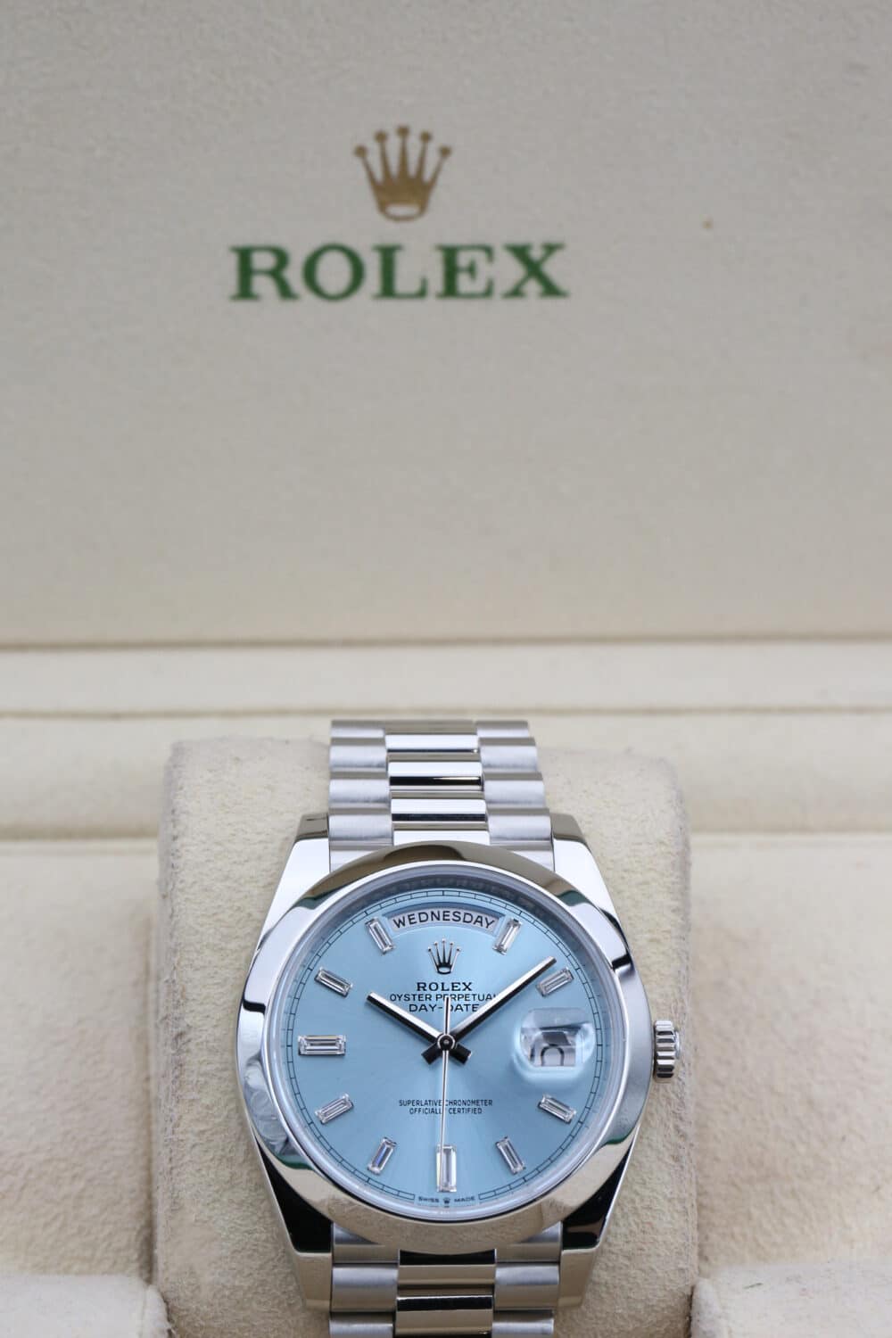 Rolex 228206 Ice Blue Baguette DAY-DATE 40mm 2022 - Image 3