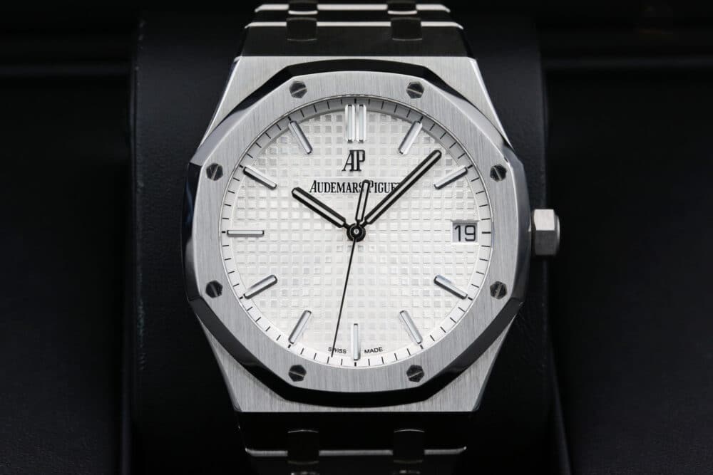 Audemars Piguet 15500ST White ROYAL OAK  41mm 2023
