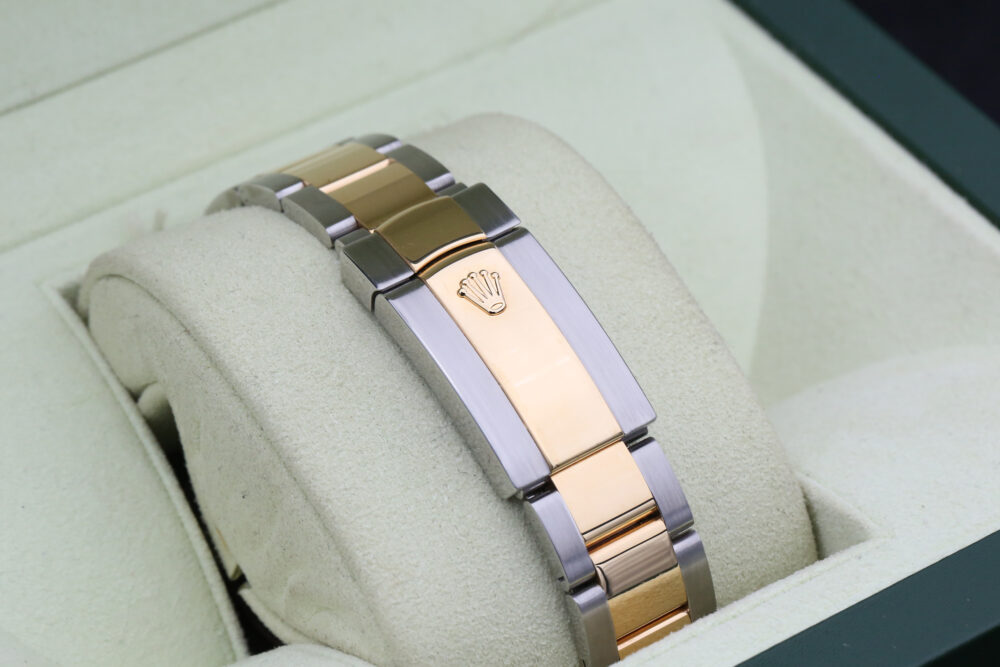 Rolex 116333 Black Roman DATEJUST II 41mm 2011 - Image 7