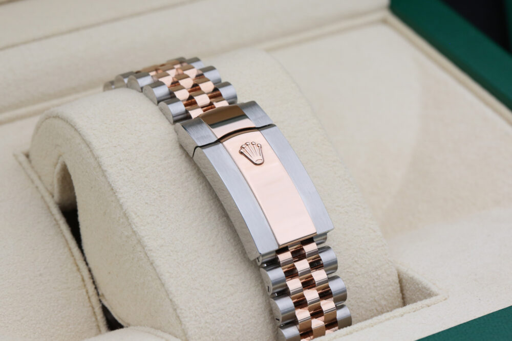 Rolex 126331 Chocolate Diamond DATEJUST 41mm 2024 - Image 8