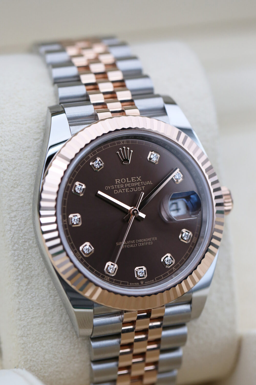Rolex 126331 Chocolate Diamond DATEJUST 41mm 2024 - Image 2