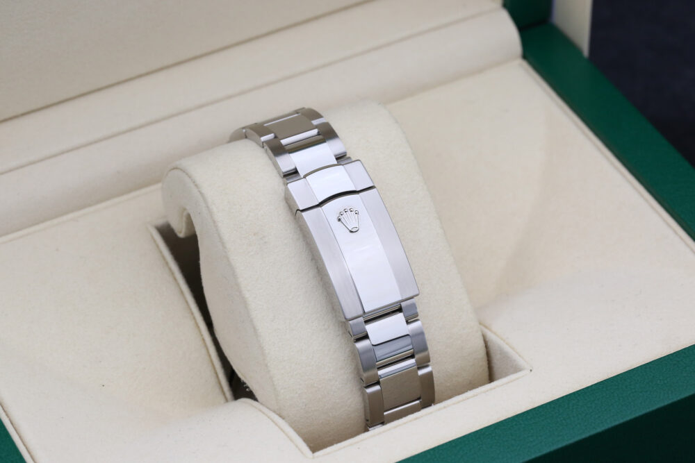 Rolex 126334 Mint Green DATEJUST 41mm 2024 - Image 8