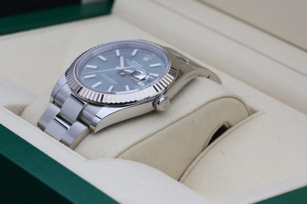 Rolex 126334 Mint Green DATEJUST 41mm 2024 - Image 6