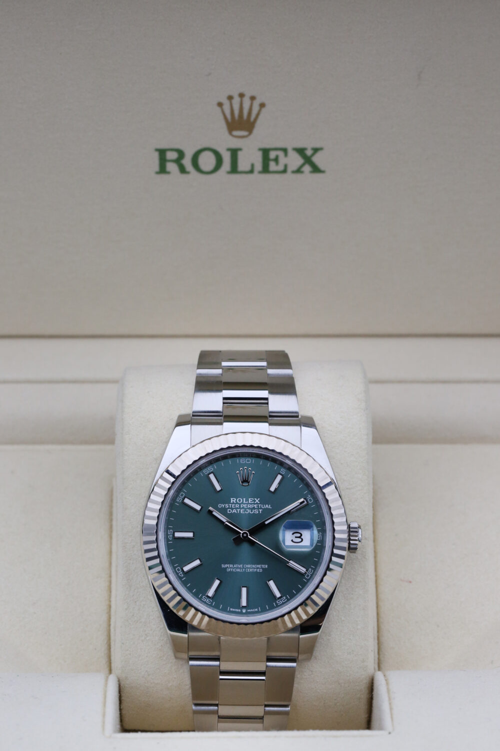 Rolex 126334 Mint Green DATEJUST 41mm 2024 - Image 4