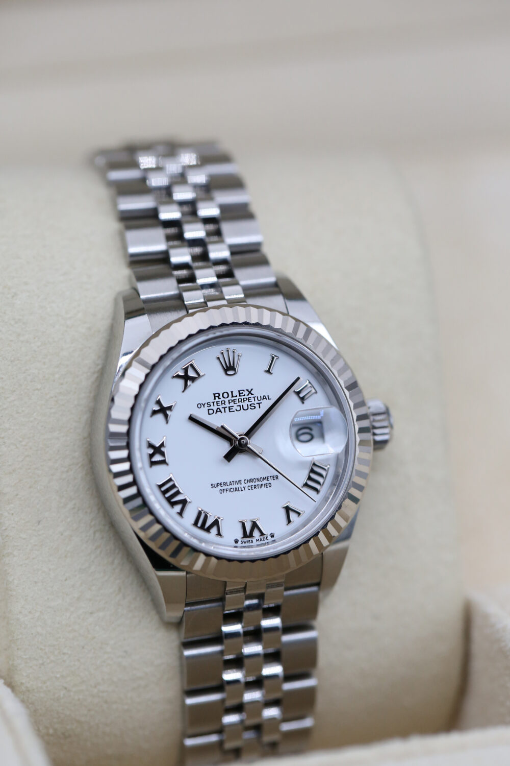 Rolex 279174 White DATEJUST 28mm 2022 - Image 2