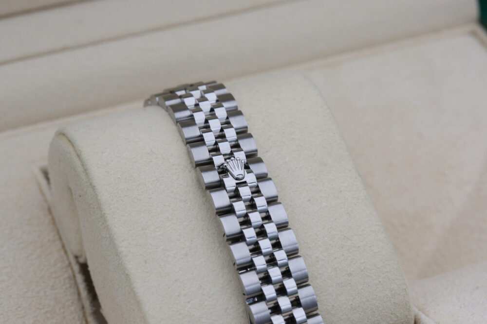 Rolex 279174 White DATEJUST 28mm 2022 - Image 8