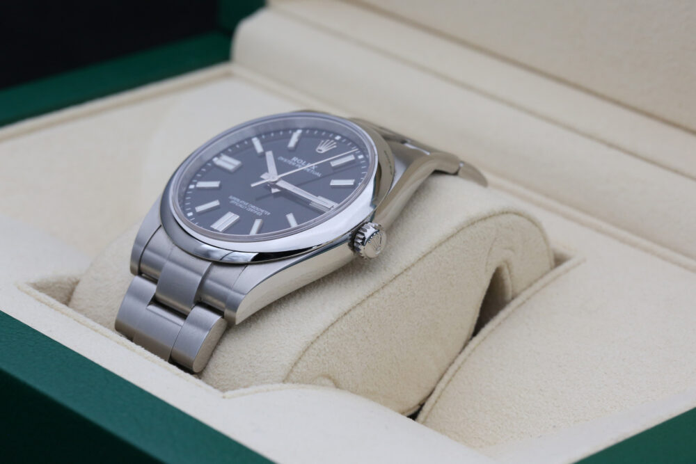 Rolex 124300 Black OYSTER PERPETUAL 41mm 2021 - Image 6