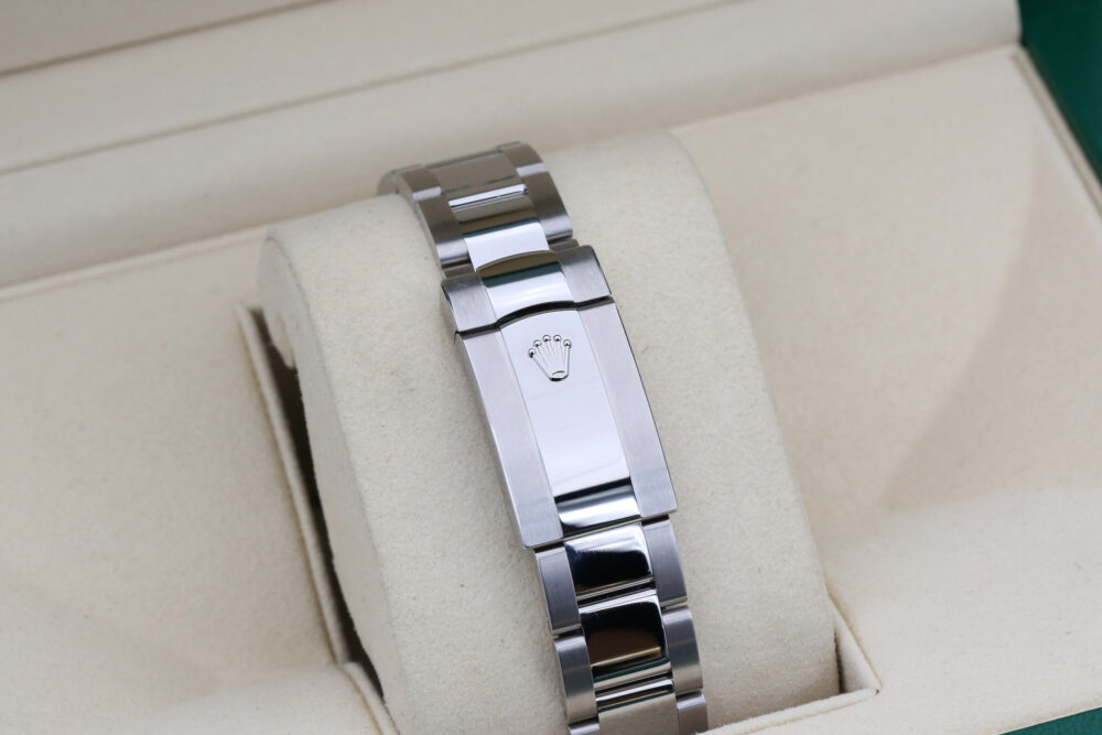 Rolex 116400GV Blue MILGAUSS 40mm 2022 - Image 8