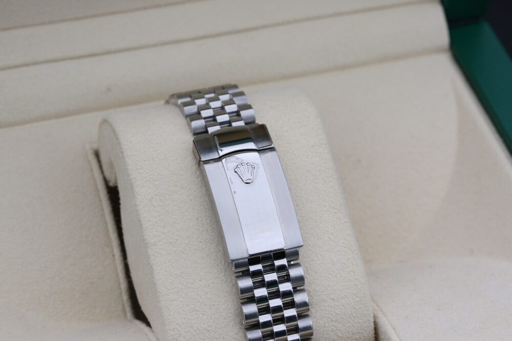 Rolex 126334 Black Diamond DATEJUST 41mm 2019 - Image 8