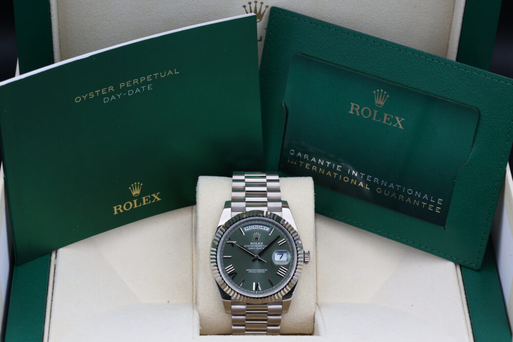 Rolex 228239 Olive DAY-DATE 40mm 2024 - Image 5