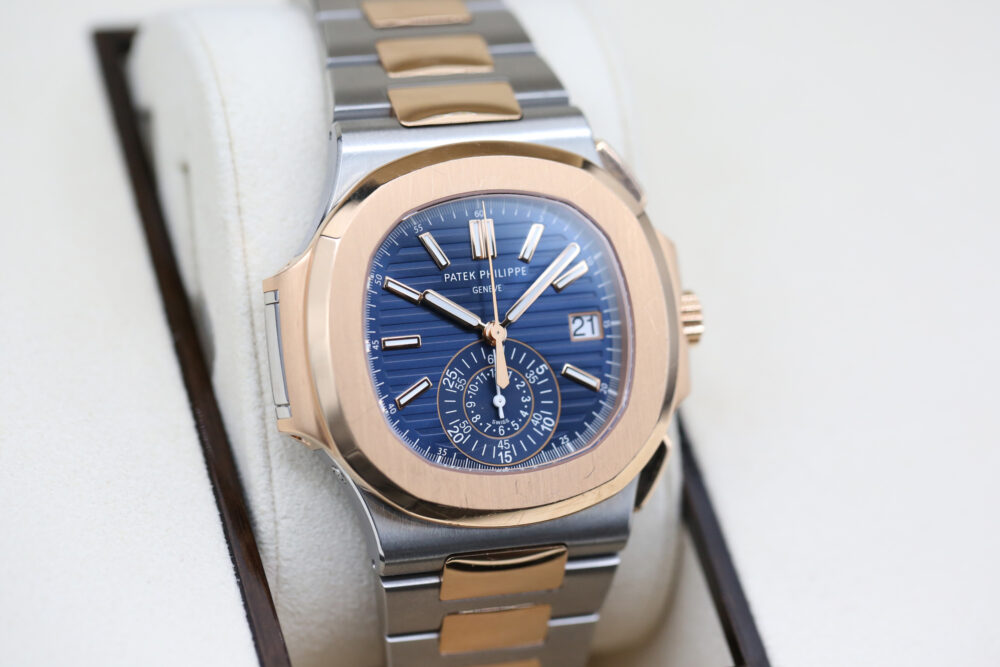 Patek Philippe 5980/1AR-001 Blue NAUTILUS  41mm 2019 - Image 2
