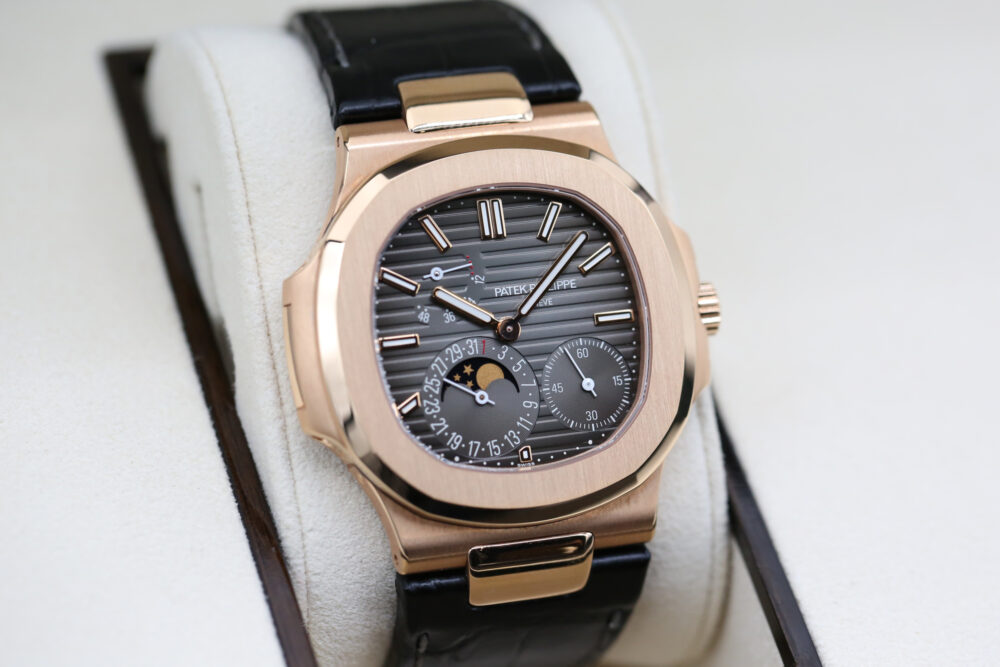 Patek Philippe 5712R-001 Slate NAUTILUS 40mm 2020 - Image 2