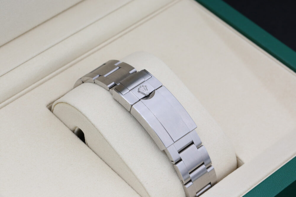 Rolex 226570 Black EXPLORER II 42mm 2025 - Image 8