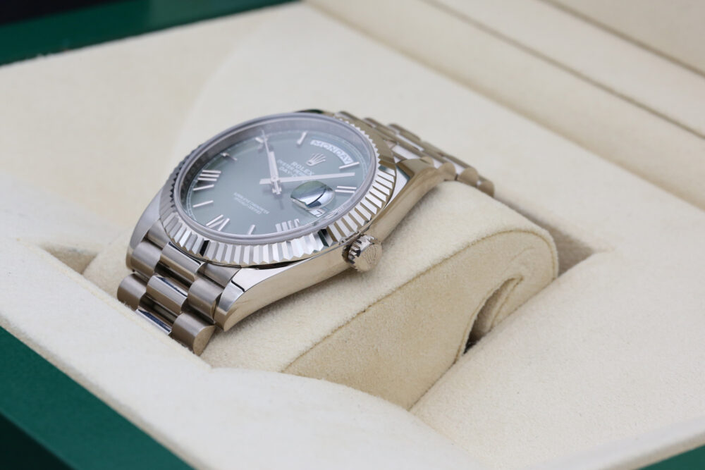 Rolex 228239 Olive DAY-DATE 40mm 2024 - Image 6