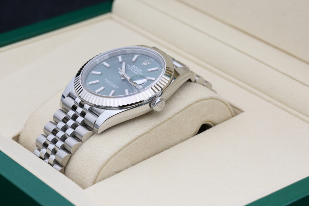 Rolex 126334 Mint Green DATEJUST 41mm 2025 - Image 6