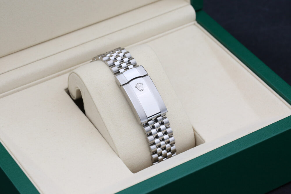 Rolex 126334 Black DATEJUST 41mm 2025 - Image 8